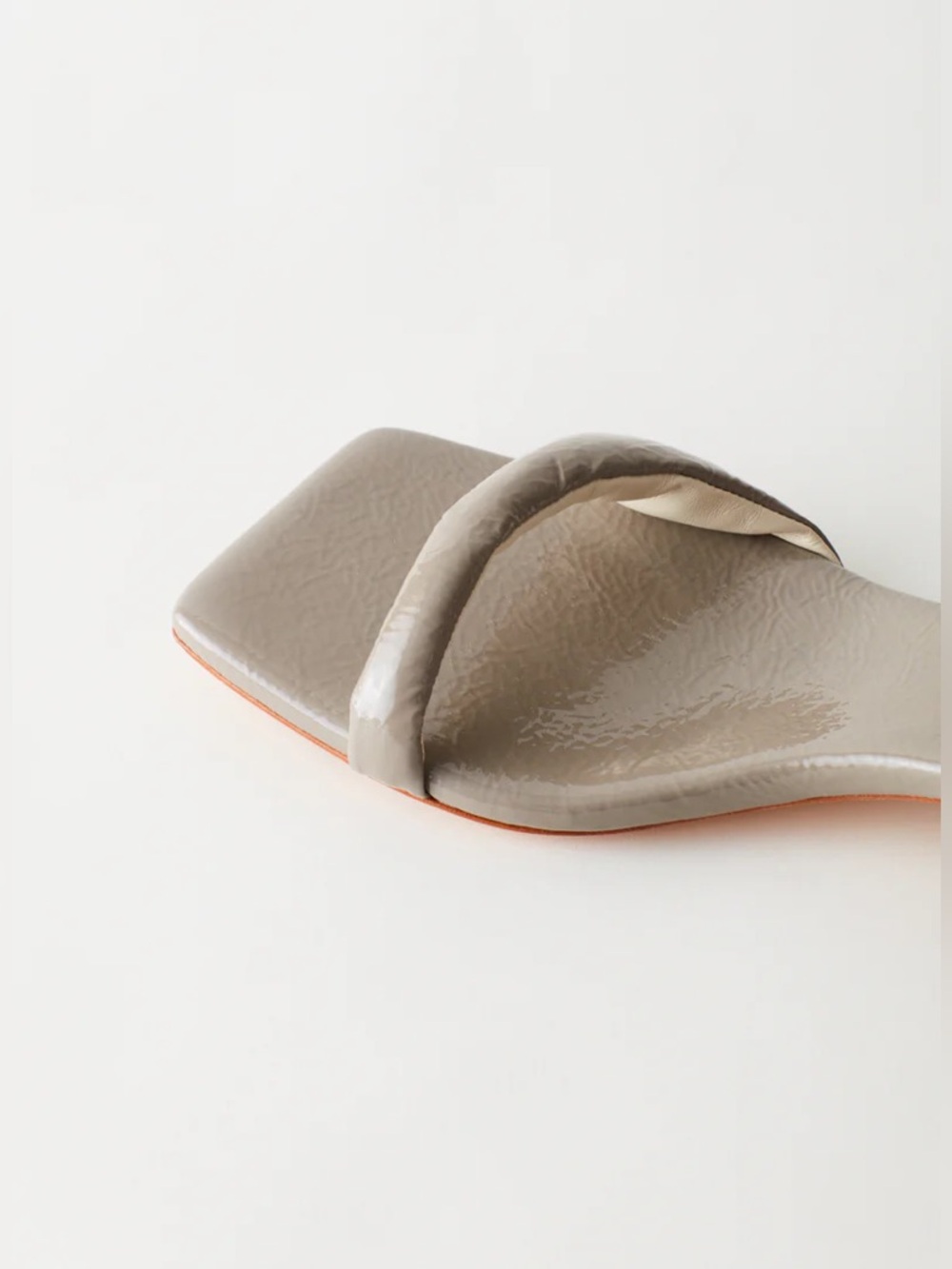 Ola Sandal - Picture 4 of 8